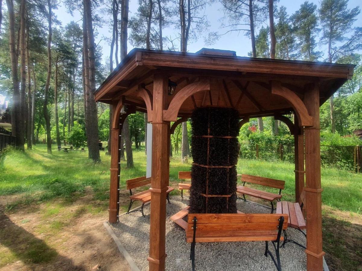 Osrodek Nad Jeziorem - Radew Rosnowo Exteriér fotografie
